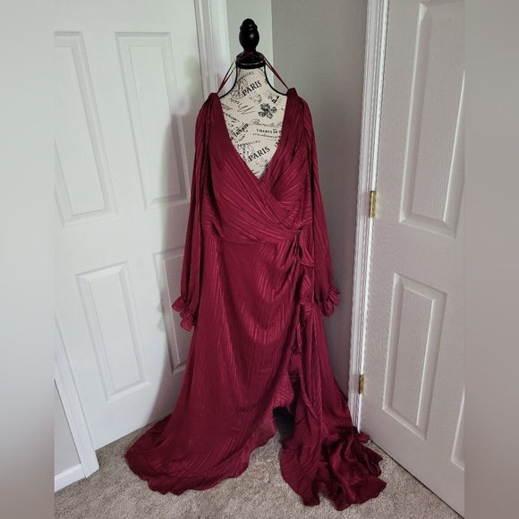 Mac Duggal Dresses & Skirts - Mac Duggal Burgundy Striped Faux Wrap Bishop Sleeve Gown